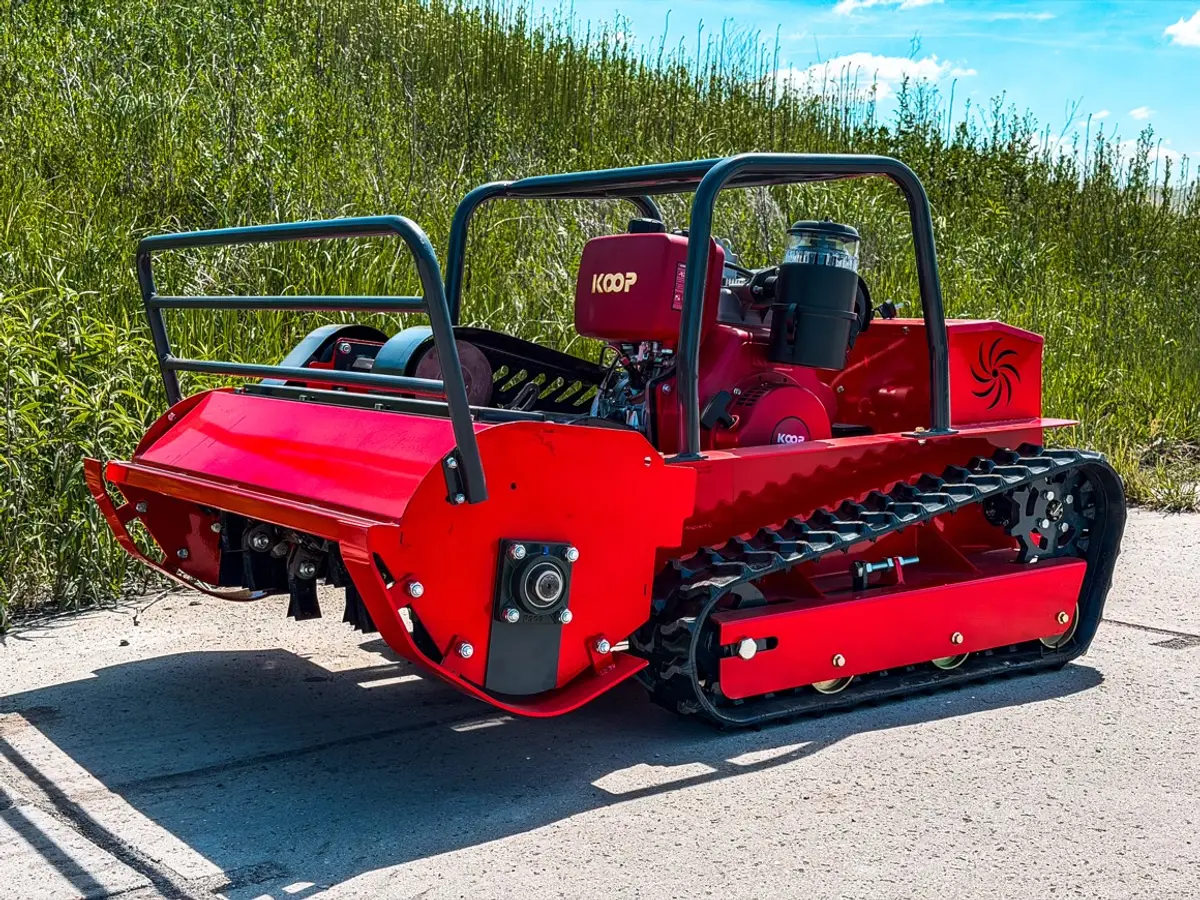 Robot koszący HDM 100 cm — gąsienicowa kosiarka bijakowa